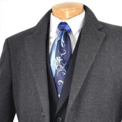 Milan Collection - Wool And Cashmere Regular Fit Dress Top Coat 48" Long In Charcoal 5 Milan Collection - Wool And Cashmere Regular Fit Dress Top Coat 48" Long In Charcoal -Outlet Suit Refined Store 01 VIN CL48 1 CHARCOAL H 3